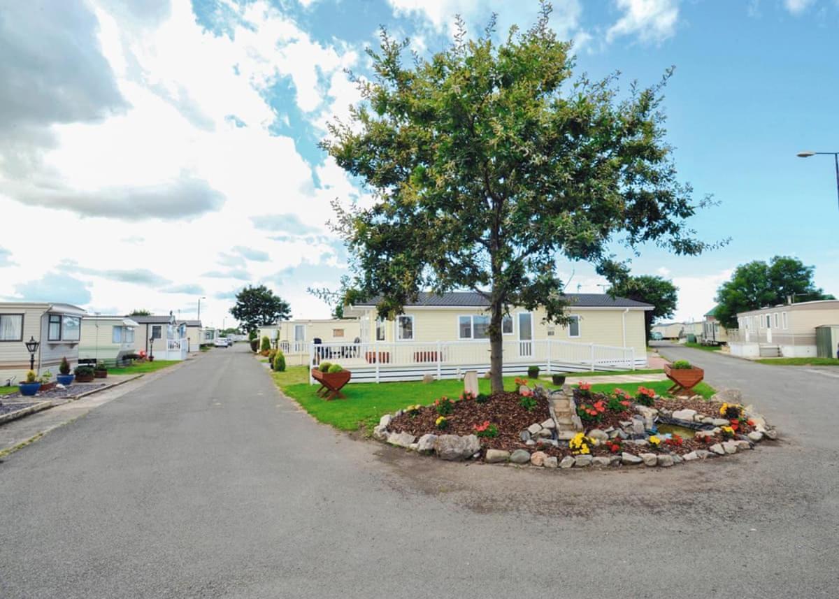 Hotel Robin Hood Rhyl Exterior foto